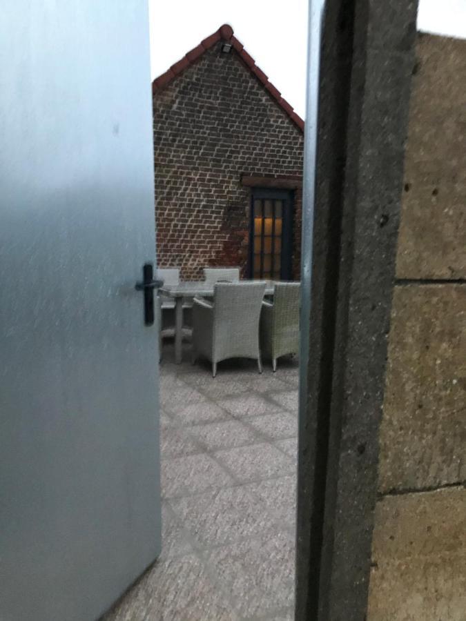 La Cabane Du Chasseur Flines-Les-Mortagne Kültér fotó